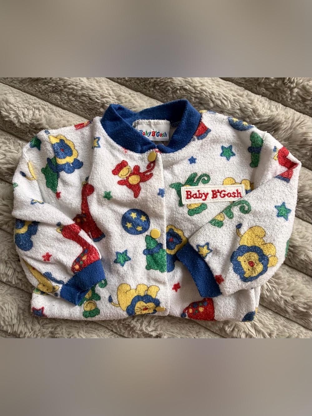 Vintage 90s Baby B’gosh size M (12-19 lbs)